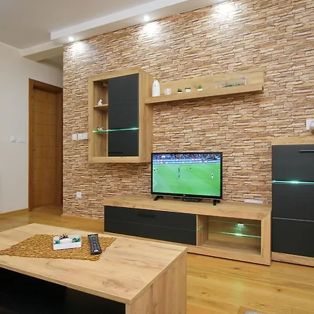 Laki ズラティボール