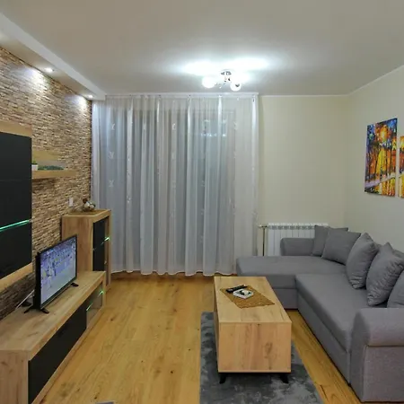 Laki * ズラティボール