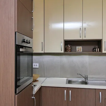 Laki * ズラティボール