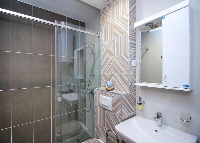 Laki 公寓 兹拉蒂博尔